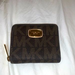 MK Gold Logo Wallet NEW